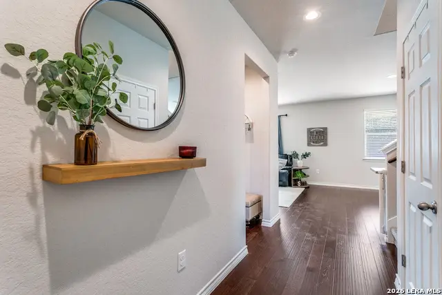 5610 Ancient Ave, San Antonio, TX 78266 - #3