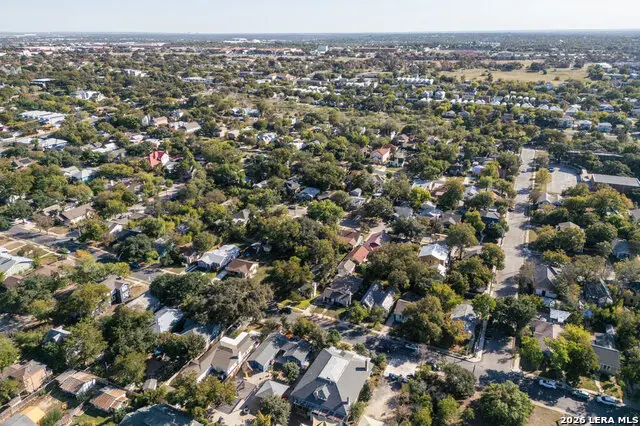220 Pershing Ave, San Antonio, TX 78209 - #3