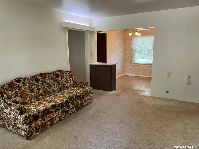 708 Sutton, Pleasanton, TX 78064 - #2