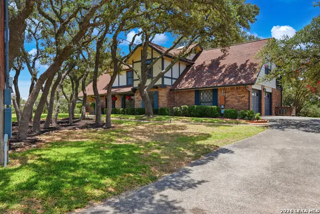 28417 Royal Ascot Dr, Fair Oaks Ranch, TX 78015 - #3
