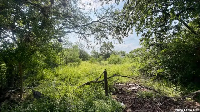 205 La Gloria St, San Antonio, TX 78237 - #2