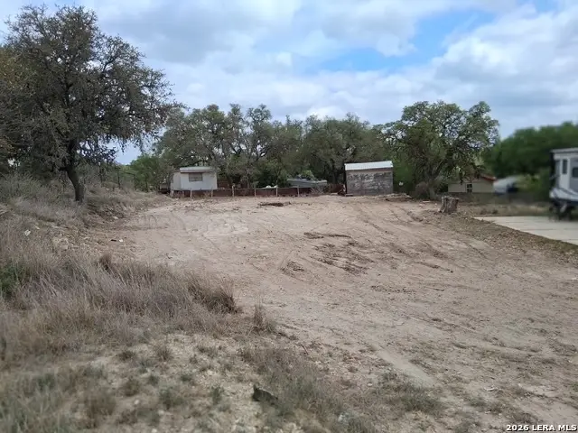 691 Flintstone Dr, Canyon Lake, TX 78133 - #1