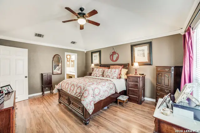 1717 Embassy Rd, Pleasanton, TX 78064 - #3