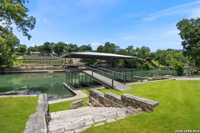 240 Rio Dr, New Braunfels, TX 78130 - #3