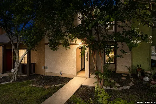 2408 Wild Turkey W, San Antonio, TX 78232