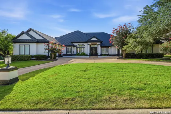 1 Bayside Ct, San Antonio, TX 78257
