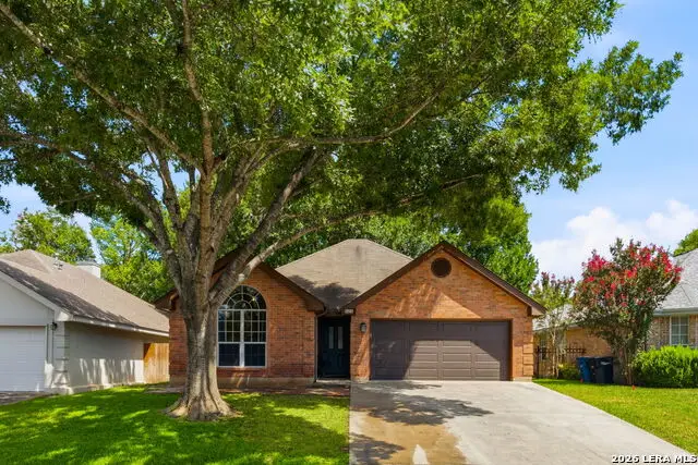 935 Parkdale, New Braunfels, TX 78130 - #1