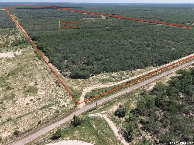 999 Jordan Rd, Encinal, TX 78019 - #2