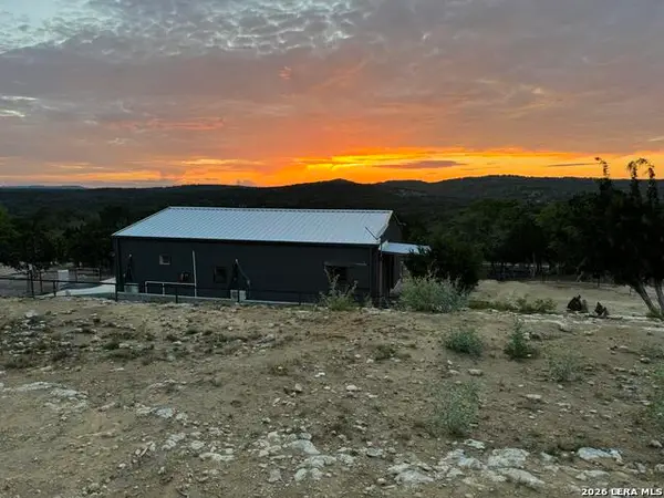 239 Flat Rock Creek, Comfort, TX 78013