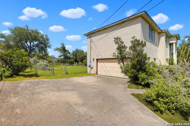 511 Oracle Dr, San Antonio, TX 78260 - #3