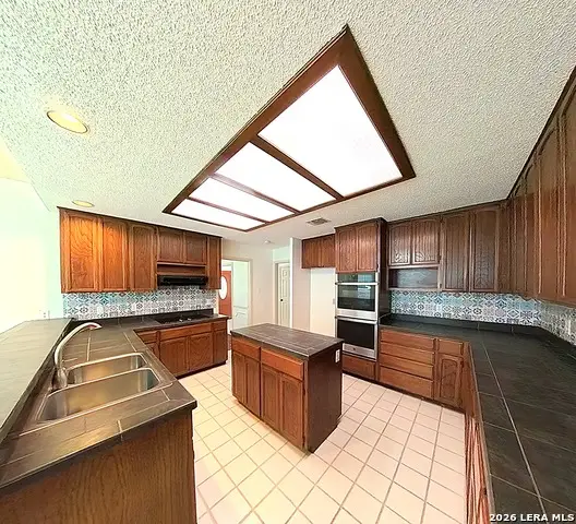 17818 Winter Hl, San Antonio, TX 78258 - #2