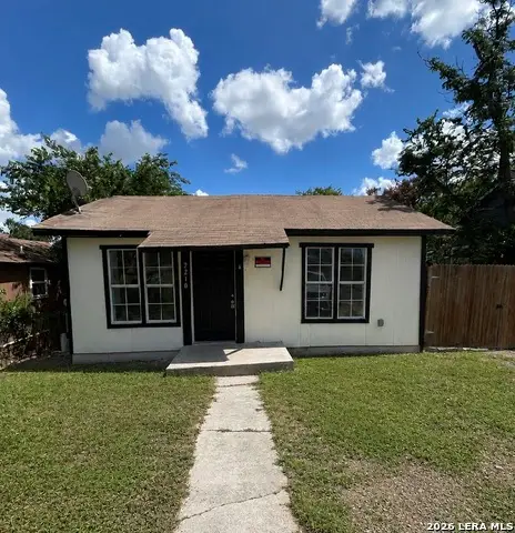 2210 Martin Luther King Dr, San Antonio, TX 78203 - #1