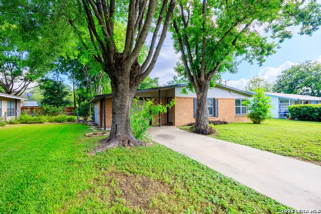 315 Cresham Dr, San Antonio, TX 78218 - #2