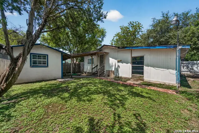 732 S San Eduardo Ave, San Antonio, TX 78237 - #1