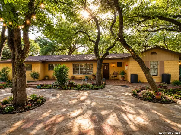 117 Wagon Trail Rd, Shavano Park, TX 78231