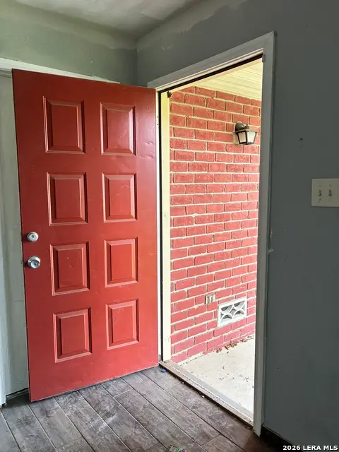 1803 S Ellison Dr, San Antonio, TX 78245 - #3