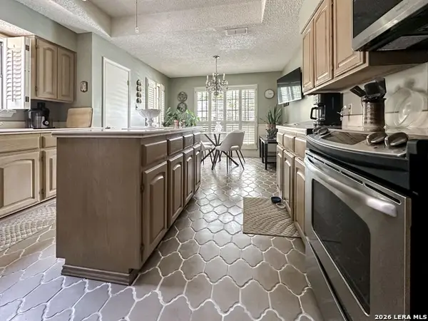 17228 Saint Andrews #6202, San Antonio, TX 78248
