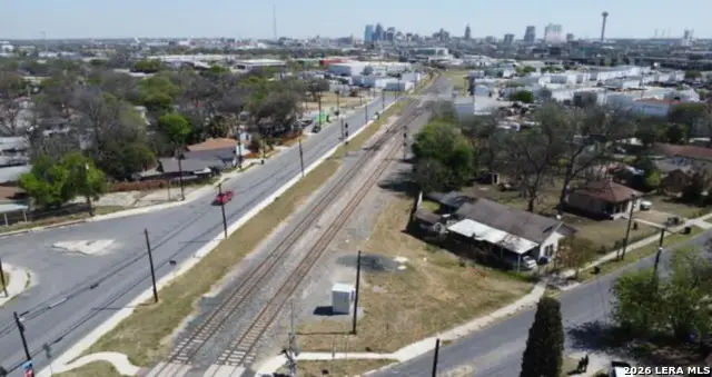 339 Pendleton Ave, San Antonio, TX 78205 - #3
