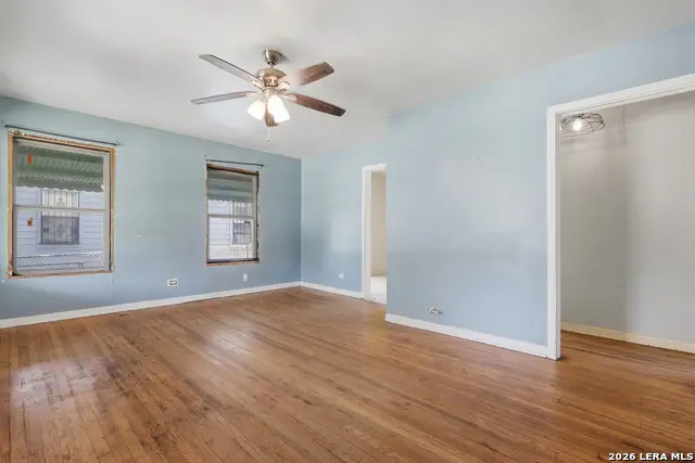 2139 Texas Ave, San Antonio, TX 78228 - #3