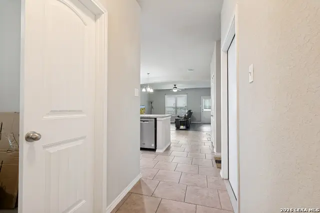 9958 Belmore Cv, San Antonio, TX 78245 - #2