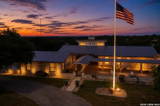34 Canyon Ridge Vw, Kerrville, TX 78028 - #1