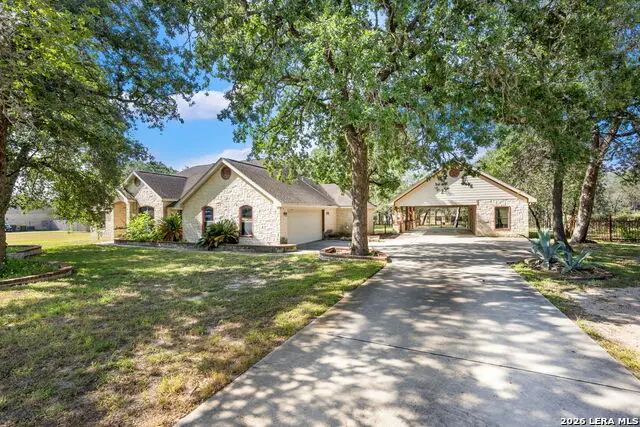 112 Legacy Trce, La Vernia, TX 78121 - #1