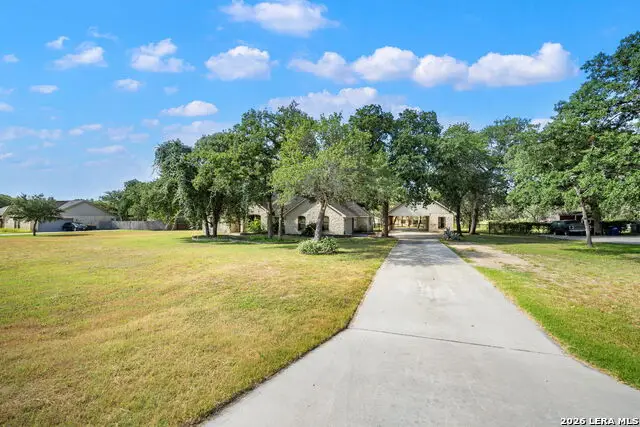 112 Legacy Trce, La Vernia, TX 78121 - #2
