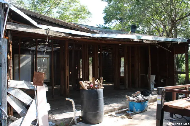 717 Ormand St, Pleasanton, TX 78064 - #3