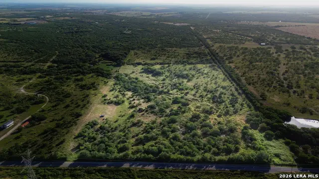 1353 County Road 153, Kenedy, TX 78119 - #1
