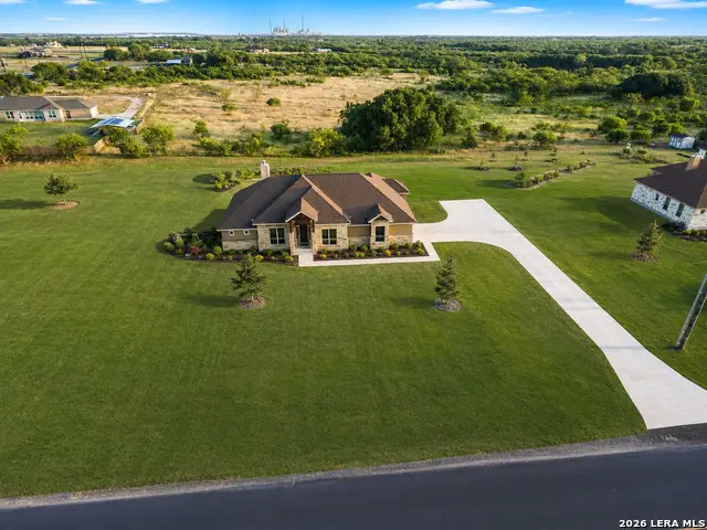 8918 New Sulphur Springs Rd, San Antonio, TX 78263 - #2