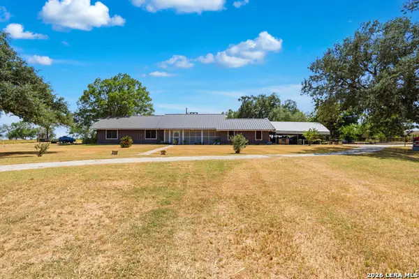 3777 San Marcos, Luling, TX 78648