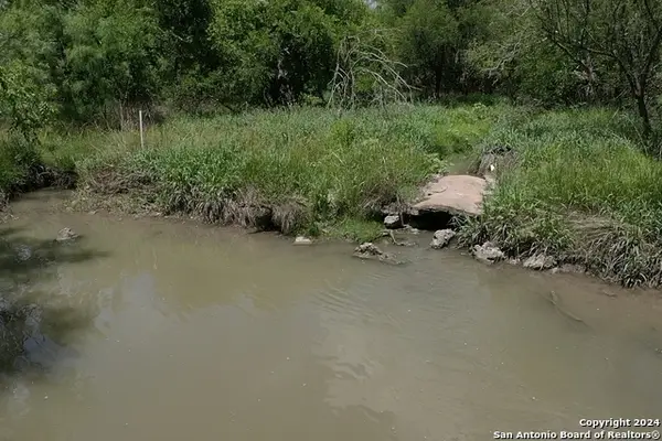 593 Fm 481, Uvalde, TX 78801