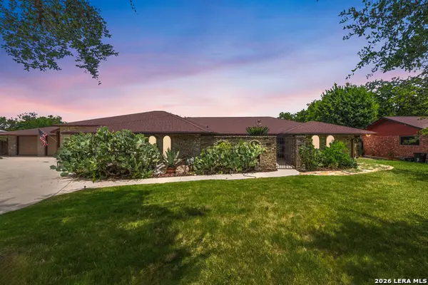 120 Lincoln, Schertz, TX 78154