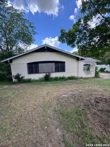 4232 Chestnuthill Dr, San Antonio, TX 78218 - #2