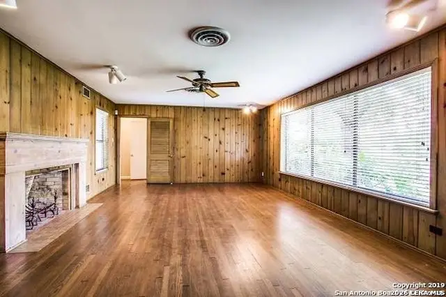 345 Burr Rd, Terrell Hills, TX 78209 - #3