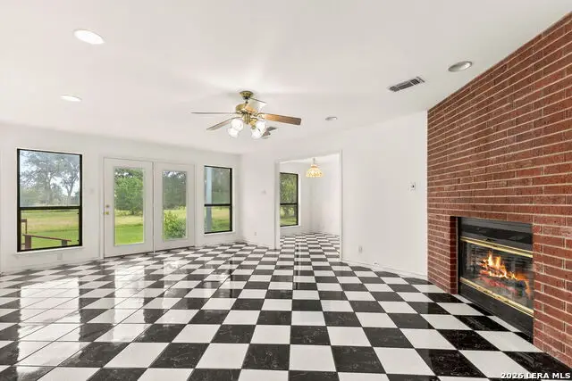 16567 Fm 725, Seguin, TX 78155 - #2
