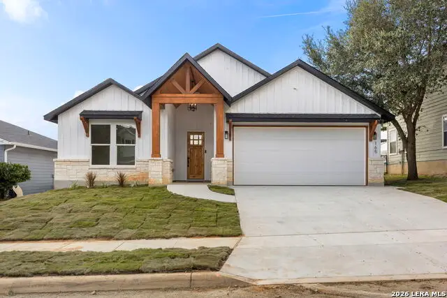 165 Whitewing Way, Floresville, TX 78114 - #3