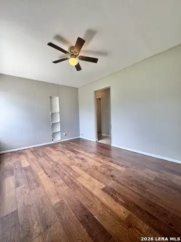 1923 Valencia, San Antonio, TX 78237 - #2