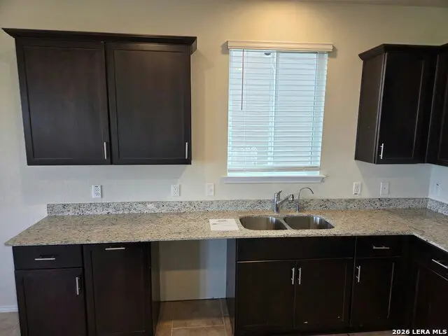 10627 Brady Creek Cp, San Antonio, TX 78252 - #3