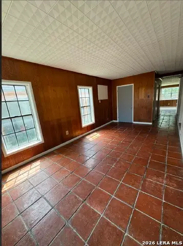 755 Linda Lou Dr, San Antonio, TX 78223 - #3