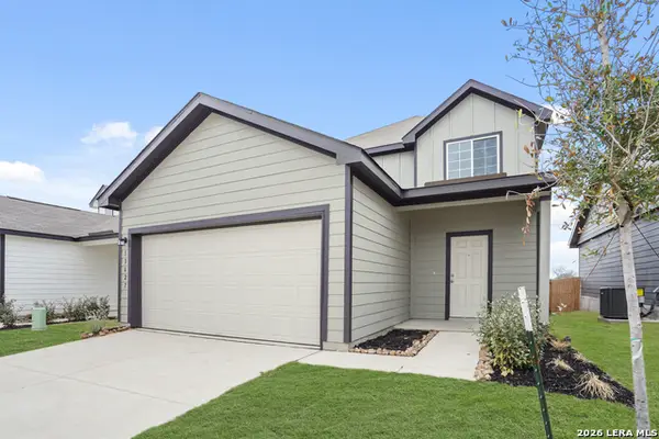 13627 Helton Pass, St Hedwig, TX 78152