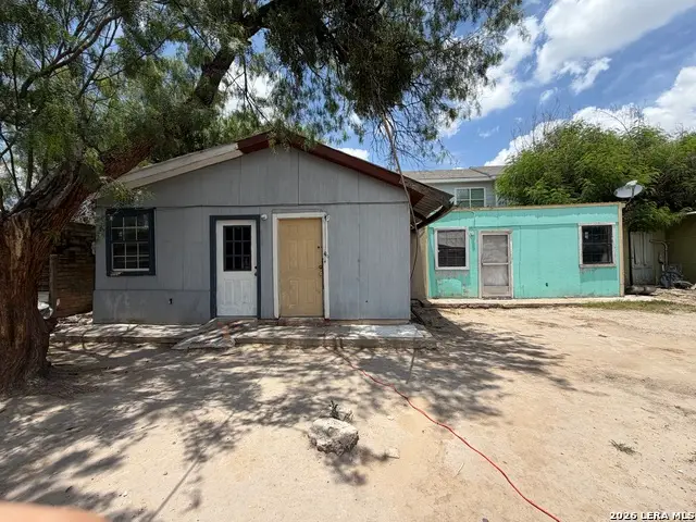 267 Ford St, Eagle Pass, TX 78852 - #2