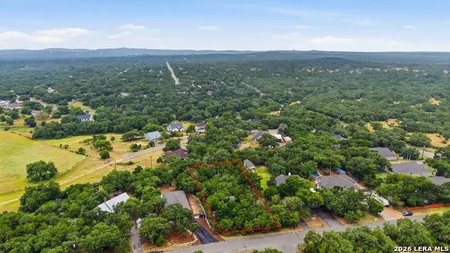 610 Winding River Ln, Spring Branch, TX 78070 - #2