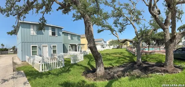 4212 Highway 35 S, Rockport, TX 78382 - #2