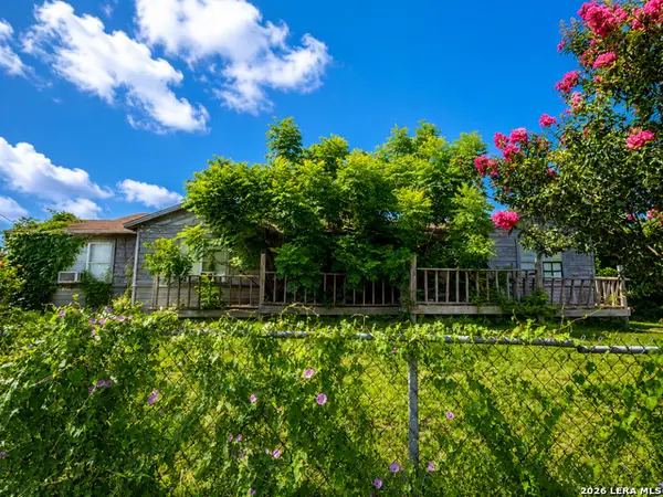2106 E Southcross Blvd, San Antonio, TX 78223