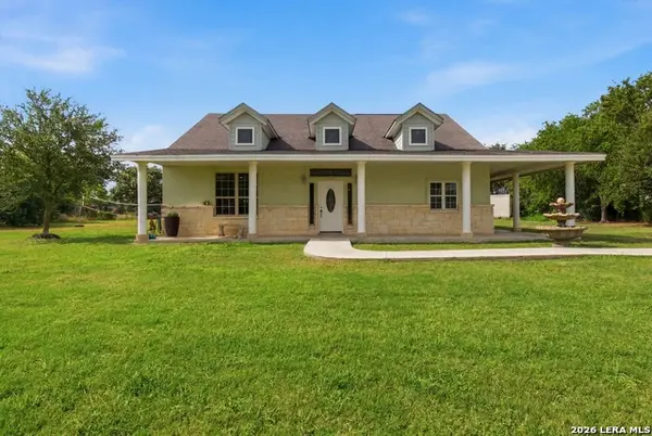 15646 Bexar Bowling, Marion, TX 78124