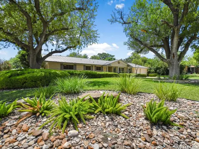 134 Meadowood Lane, San Antonio, TX 78216 - #3