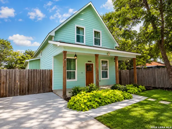 623 Saint Charles, San Antonio, TX 78202