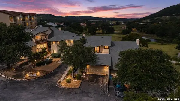 107 Tapatio Dr E, Boerne, TX 78006