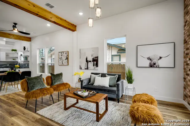 520 W Mistletoe, San Antonio, TX 78212 - #3